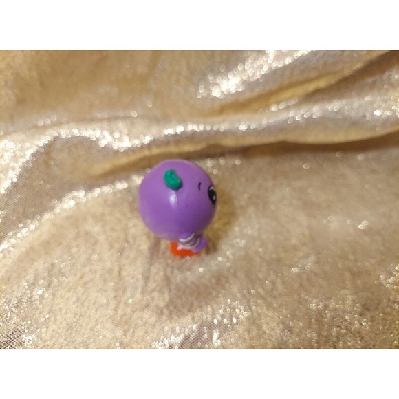 1991 BANG-a-DRUM Plum Grape Original FRISCH'S BIG BOY 2" PVC VINTAGE Meal Toy - Picture 5 of 7